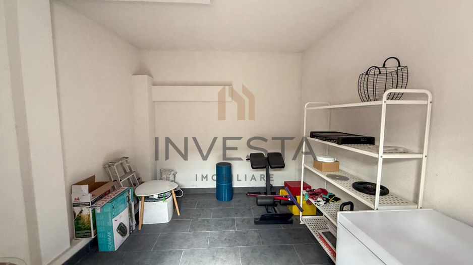 Casa insiruita cu finisaje moderne in cartierul Europa! - Poză 12