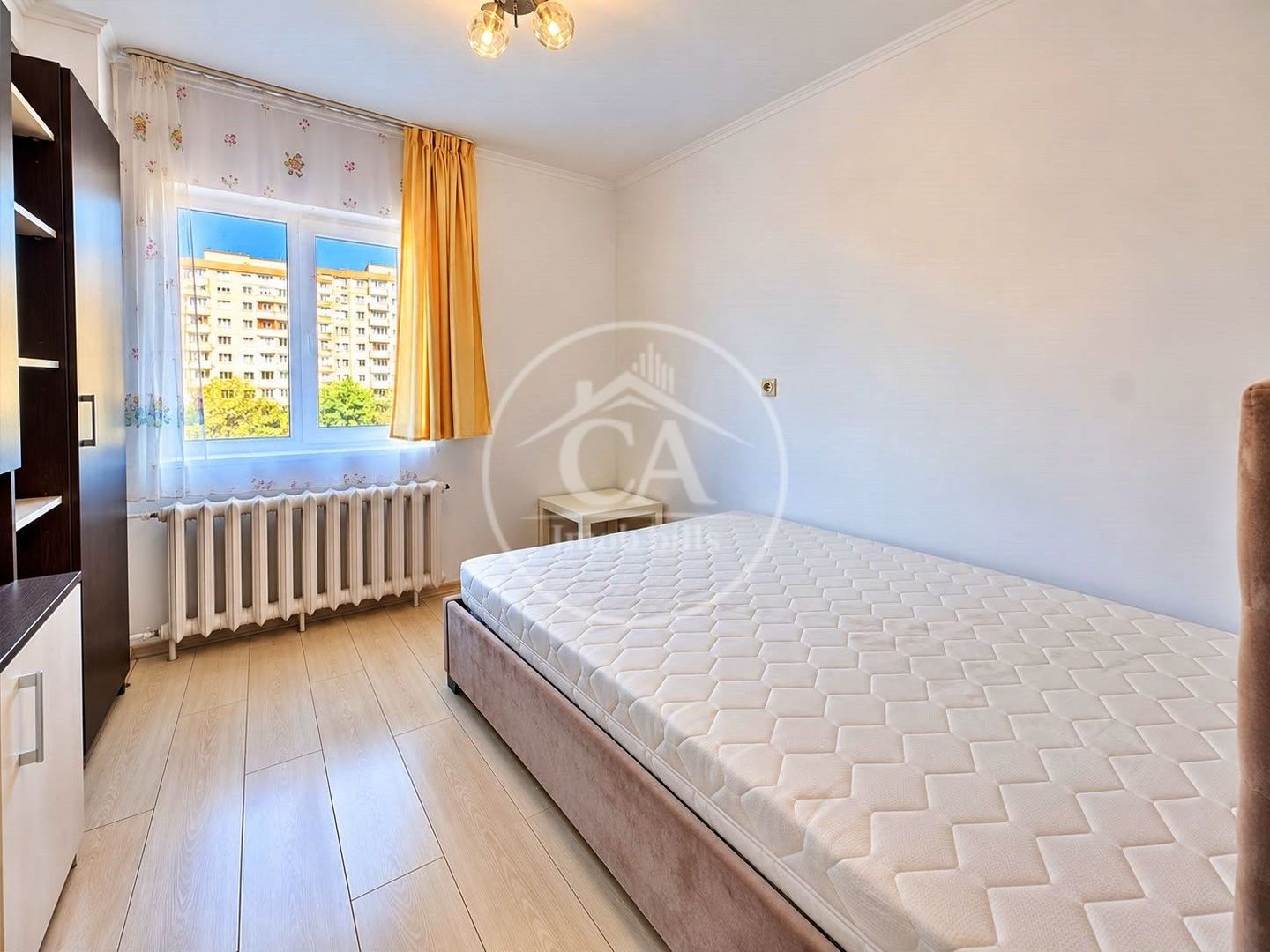 Apartament cu 3 camere de închiriat în zona Rogerius, Oradea - Poză 5