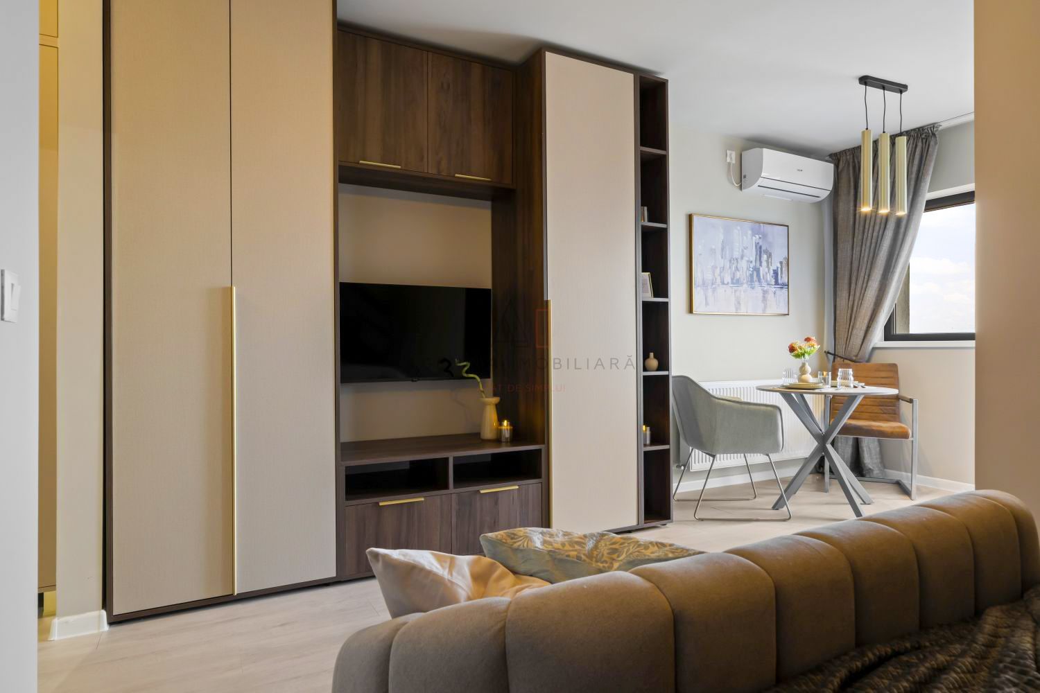 Garsoniera Designer Hils Republica 10 Min Metrou | Prima Inchiriere - Poză 5