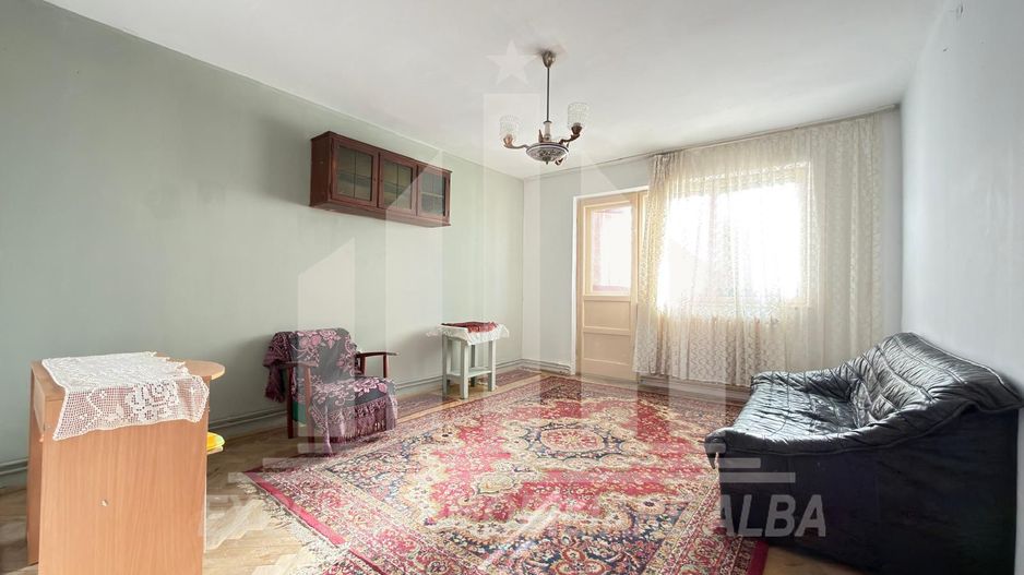 Apartament 2 camere | 49 mp | De renovat | Cetate - Poză 1