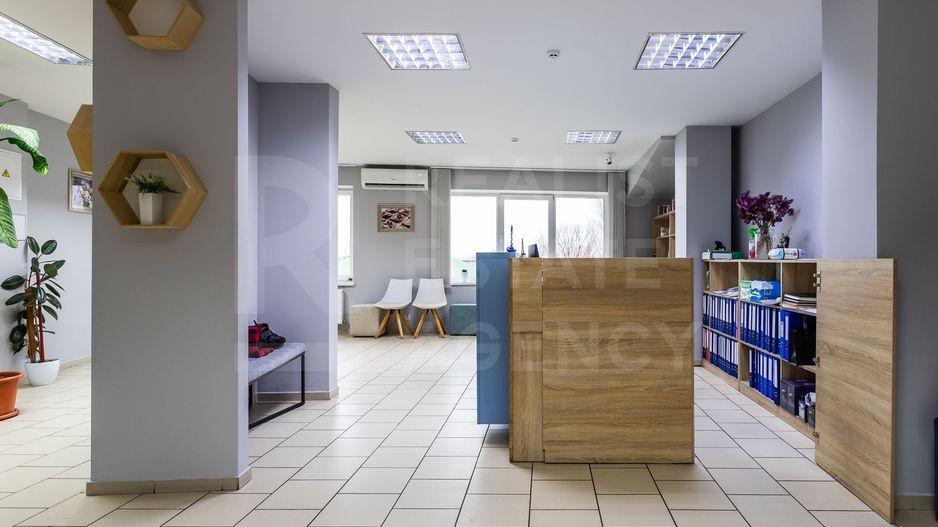 Vânzare, spațiu comercial, ​​1260 mp, str. Feredeului, Râșcani - Poză 2