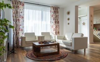 Casa 5 camere I Terasa I Curte I Cristian - Poză 1