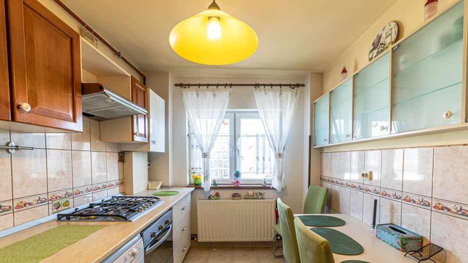 REZERVAT!!! Apartament 4 camere în Piața Spitalului - Poză 4