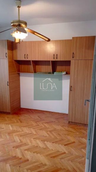 Apartament 3 camere de vânzare – Dâmbu, Etaj 3 - Poză 6