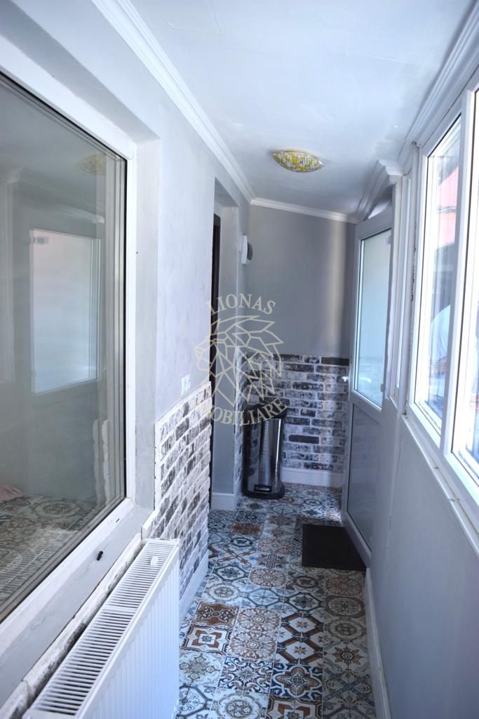 Apartament la casa 40 mp-renovat-curte-mobilat modern-Ultracentral - Poză 6