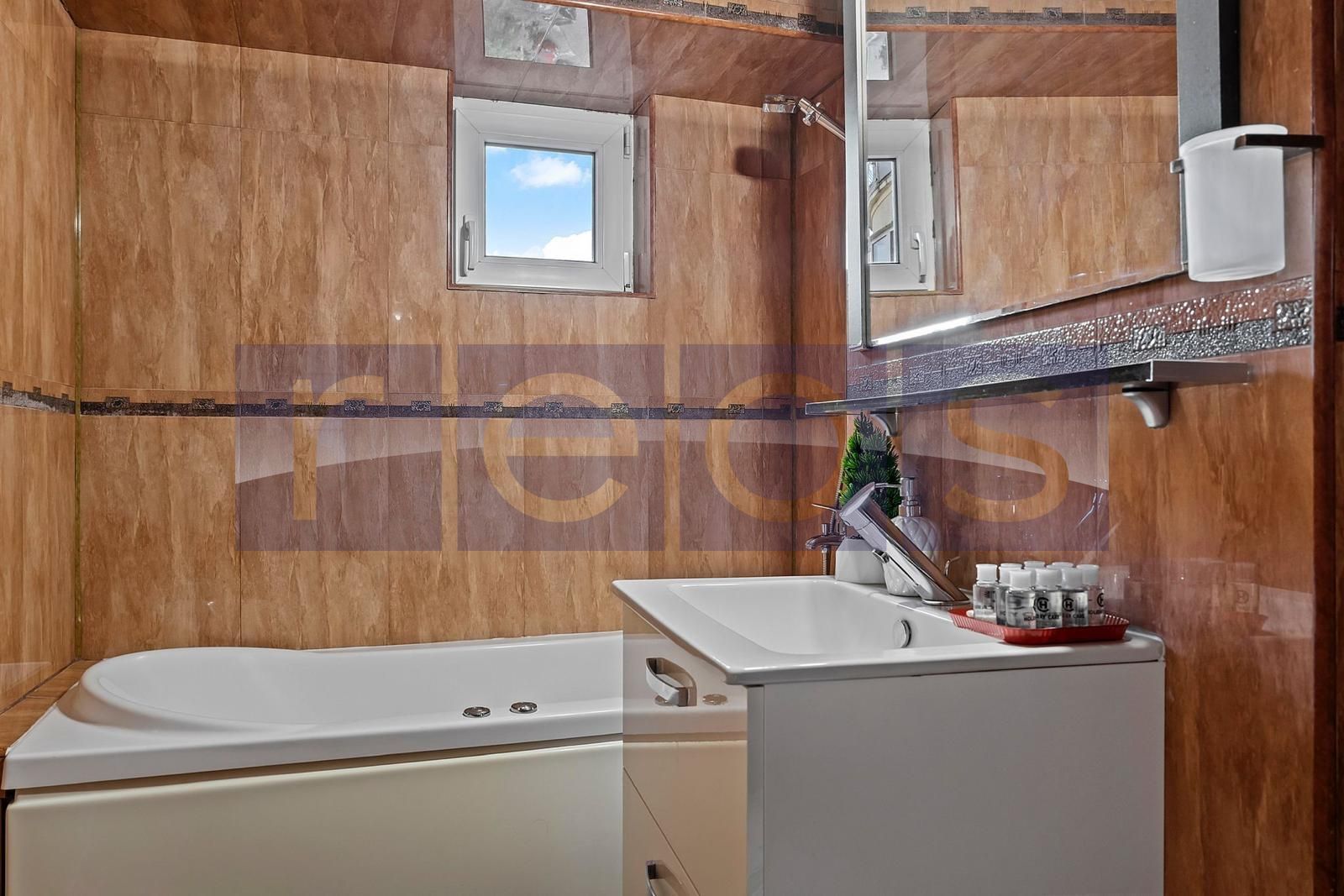 VANZARE 4 CAMERE - DECOMANDAT -  UNIRII- FANTANI - Poză 27