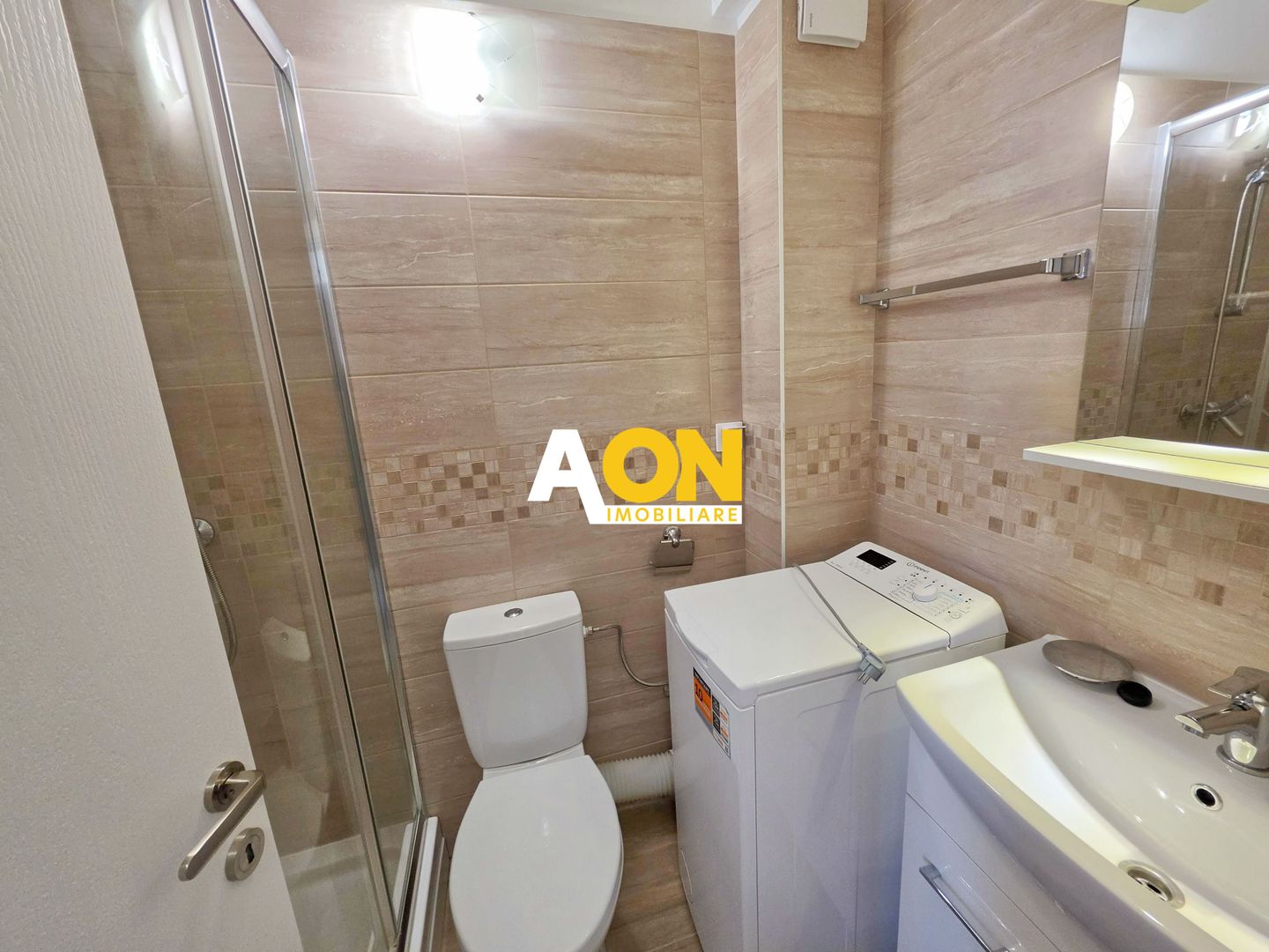Apartament tip Penthouse, 62 mp, cu terasa 35 mp si boxa 14 mp, Centru - Poză 7