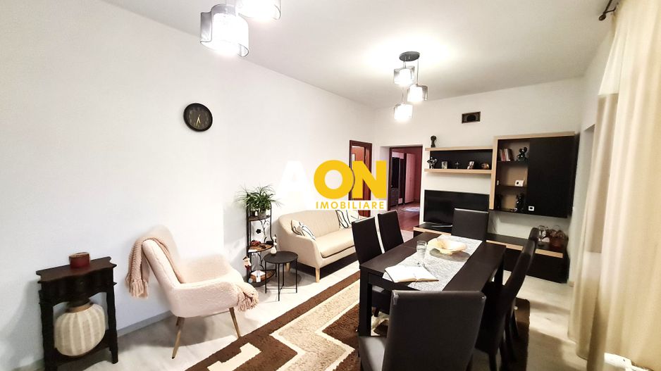 Casa 6 Camere, 160 mp, Teren 410 mp, Zona Centru - Poză 2