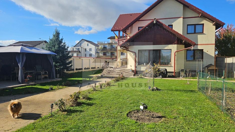 Casă individuala cu 5 camere, 270 mp, Tractorul - zona Coresi - Poză 1