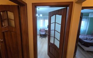 Apartament 3 camere Aradului parter cu balcon - Poză 4