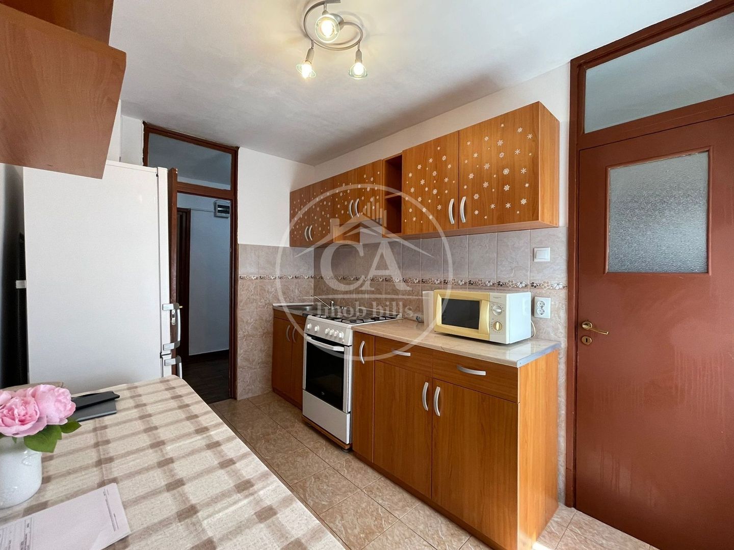 Apartament cu 3 camere de vânzare de tip PC în zona Rogerius, Oradea - Poză 12