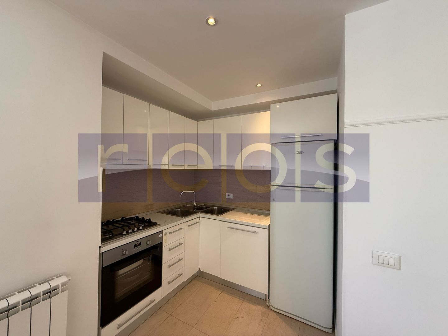 INCHIRIERE 3 CAMERE 80MP | HERASTRAU | MOBILAT SI UTILAT | LOC PARCARE - Poză 18