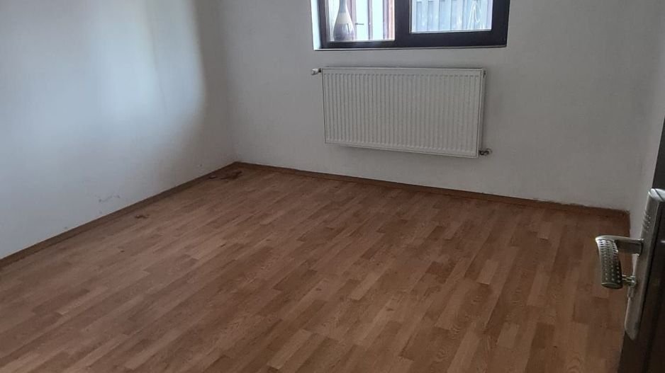 Casă de vânzare – zonă centrală, Strada Primăriei, constructie 2016 - Poză 10