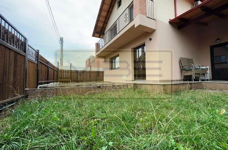 Vila moderna 4 camere 2 bai Popas Pacurari - Poză 18