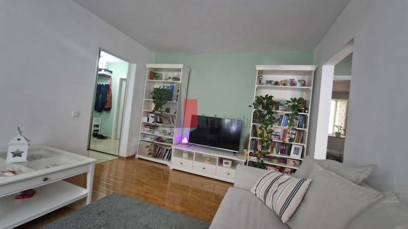 Vânzare apartament 3 camere Brâncoveanu - Izvorul Rece - Poză 3