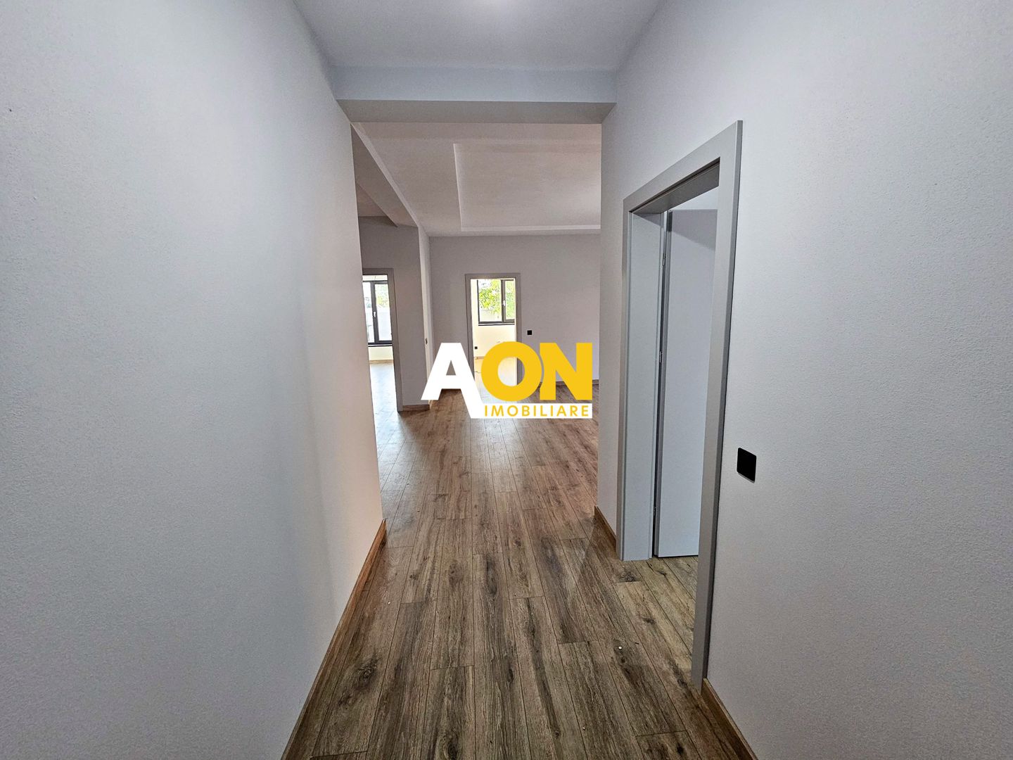 Casa 4 camere, 423 mp teren, finisată la cheie, cartier Orizont - Poză 5