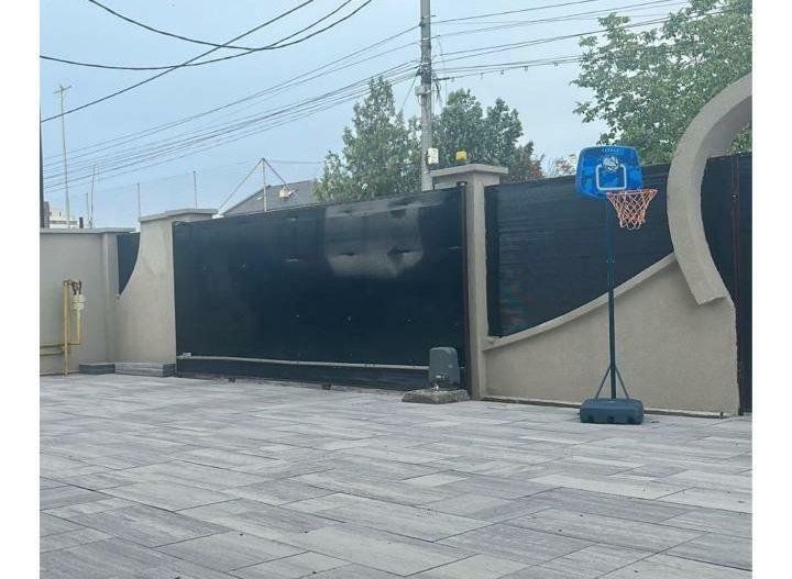 Vanzare vila cu arhitectura deosebita - Poză 14