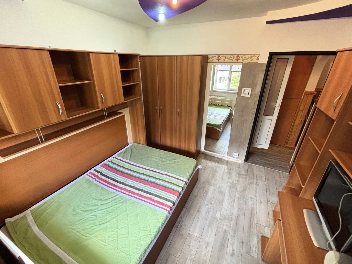 Apartament 4 camere. Zona Brancoveanu. - Poză 5