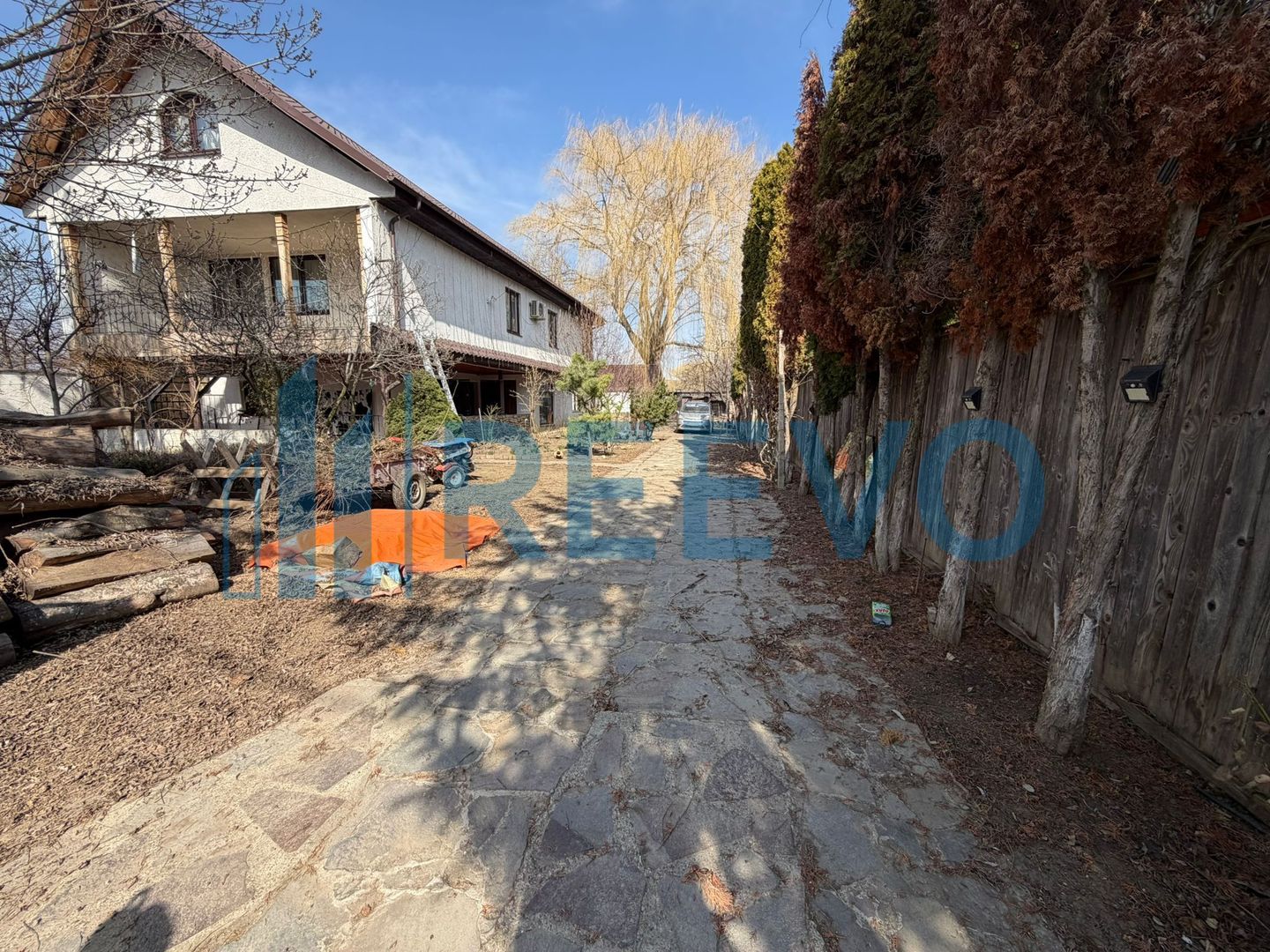 Casă/Vilă de vânzare în comuna Târgu Trotuș, județul Bacău. - Poză 3