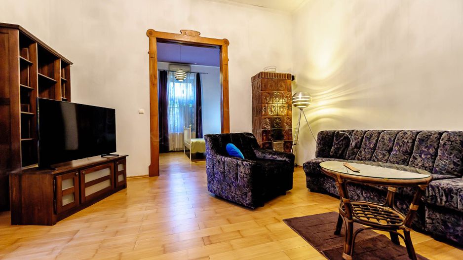 Apartament cu două camere, Școala Generală nr. 4 - Poză 1