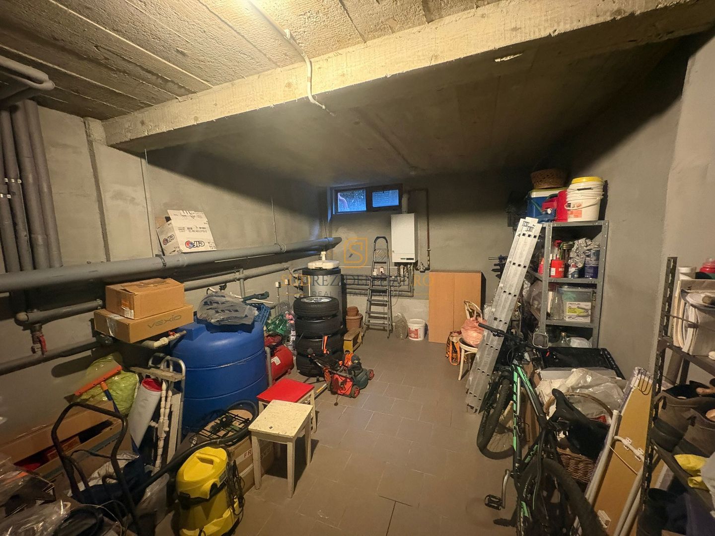 Casa individuală, 166mp, 7 camere, acces metrou C. Brancoveanu - Poză 19