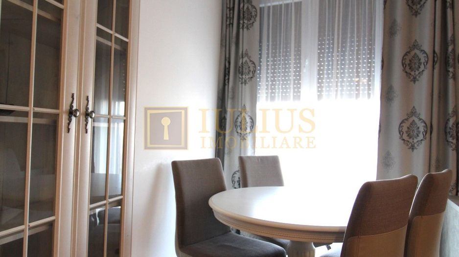 Complex URANUS PLAZA, zona Soarelui; rulouri electrice. - Poză 9