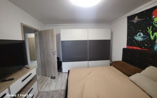 Apartament 3 camere decomandat Trapezului - Poză 8
