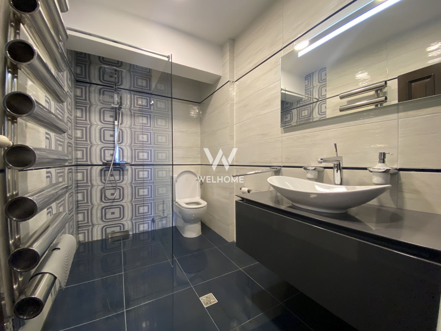 Penthouse confort lux,mobilat, utilat, garaj subteran, aer conditionat - Poză 21