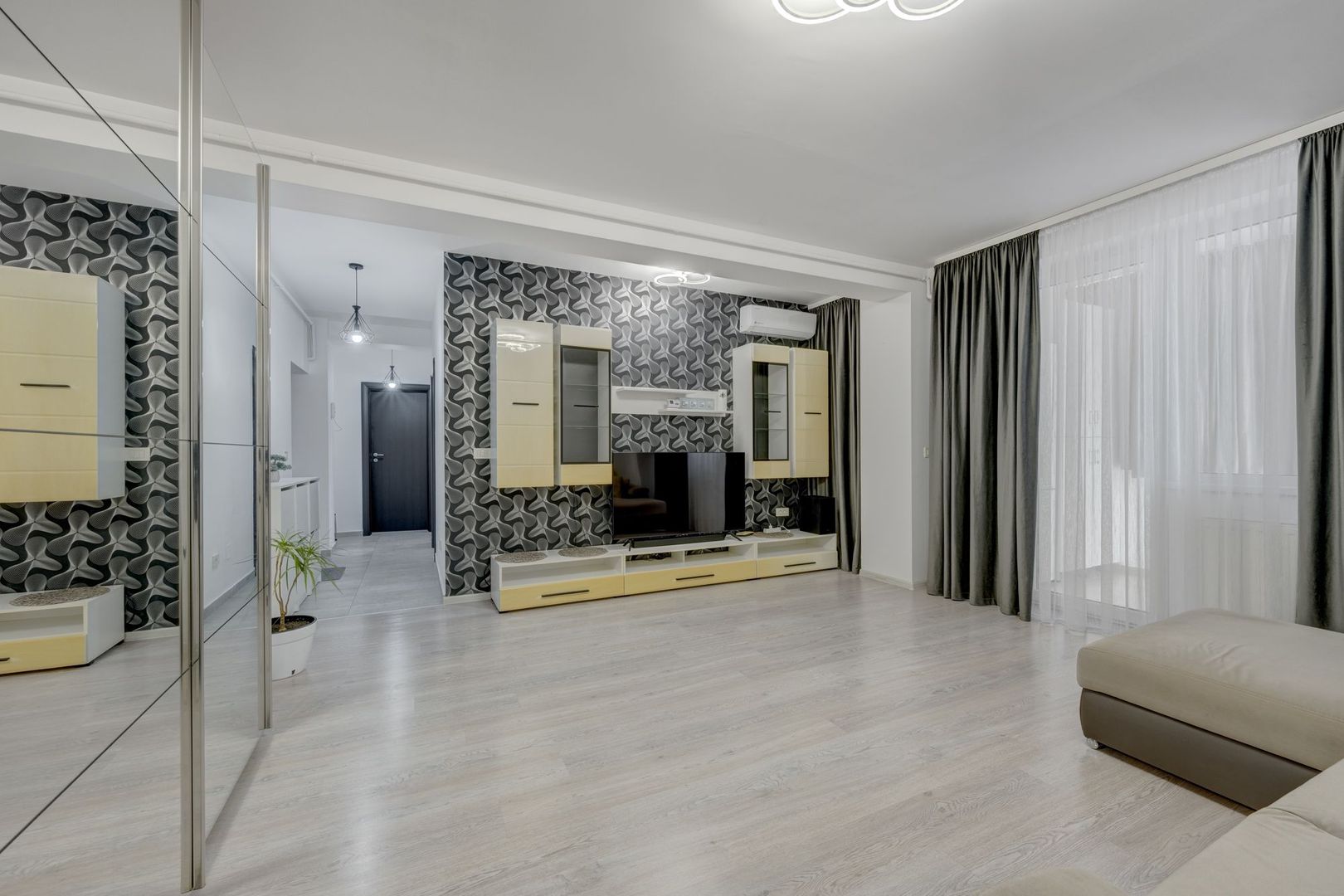 Apartamentul Cochet cu 3 cam. in Tineretului 24 !Mob/Utilat ! - Poză 8