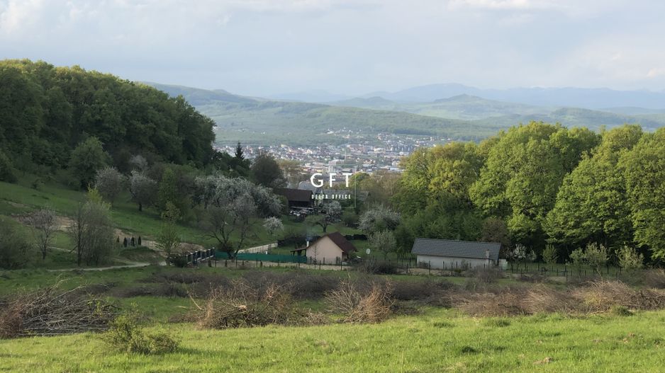 Teren , sub liziera padurii. Str. Tabara, 7 min. de Centru Pietonal - Poză 4