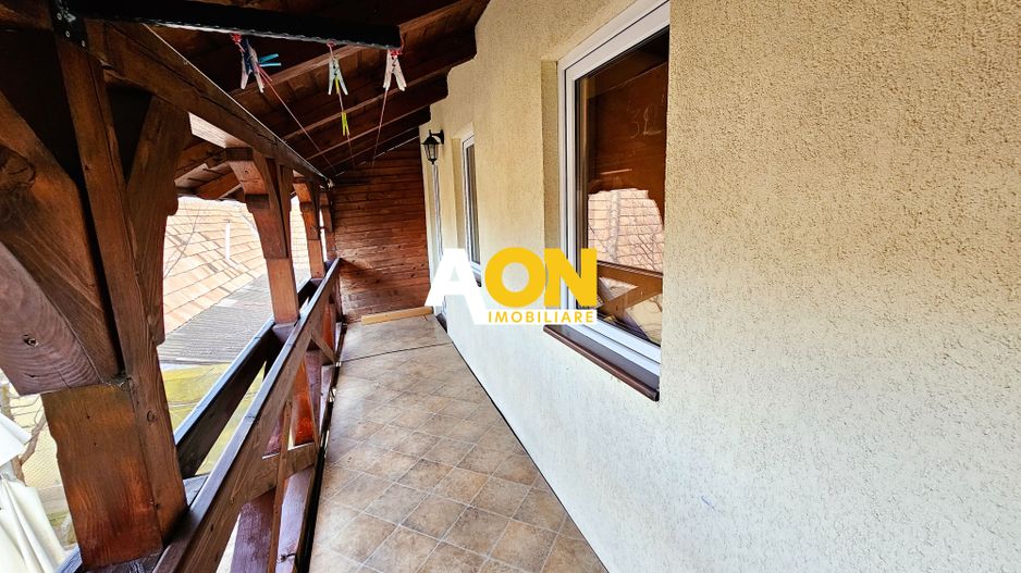 Casa cu 2 corpuri de cladire, 504 mp teren, Lipoveni - Poză 18