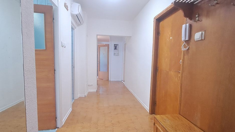 3 camere | Decomandat | Centrala proprie | Parcare - Poză 3