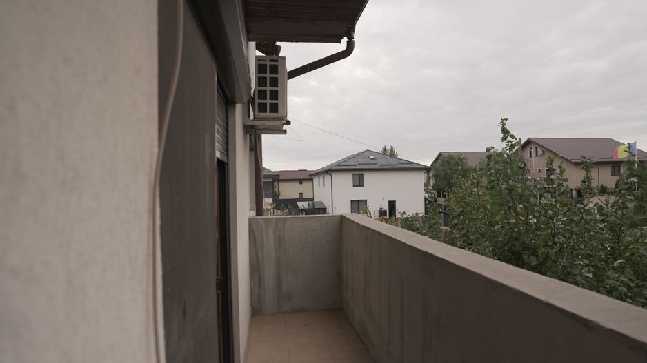 Apartament De 3 Camere Cu Gradina Mobilat Si Utilat - Poză 7