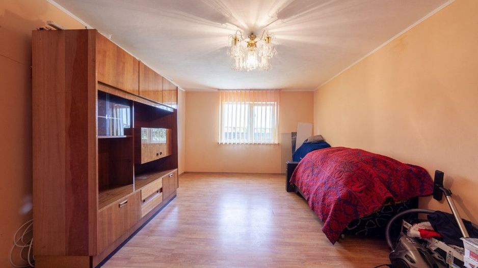 Casa cu teren generos si gradina spectaculoasa – Comuna Cuca, Argeș! - Poză 5