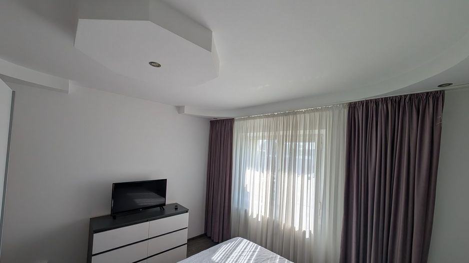 Apartament 2 camere decomandat, zona Kaufland Craiovita noua - Poză 3