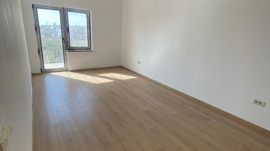 Casa P+1 Tip Duplex de vanzare  120 mp An 2023  Constanta Comuna Lumina - Poză 2