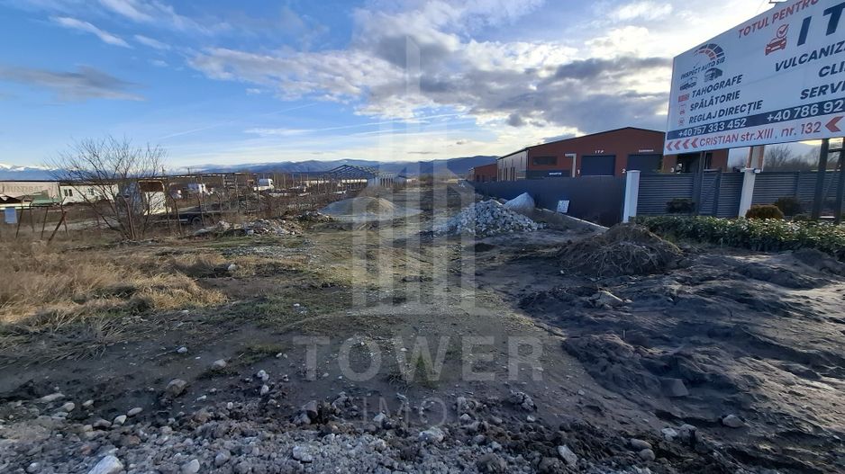 Teren intravilan la intrare in Cristian, pentru constructii industriale - Poză 4