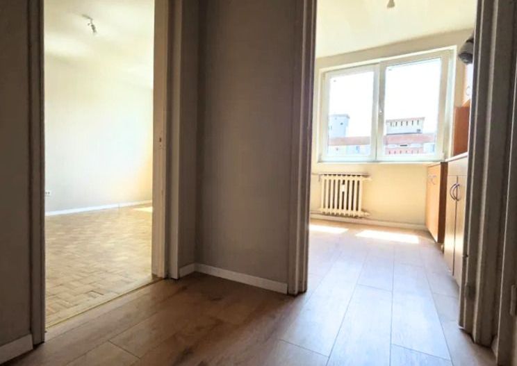 Vedere Panoramică spre Munți 2 Camere Sud Etaj 7/8 zona Garii Victoriei - Poză 4