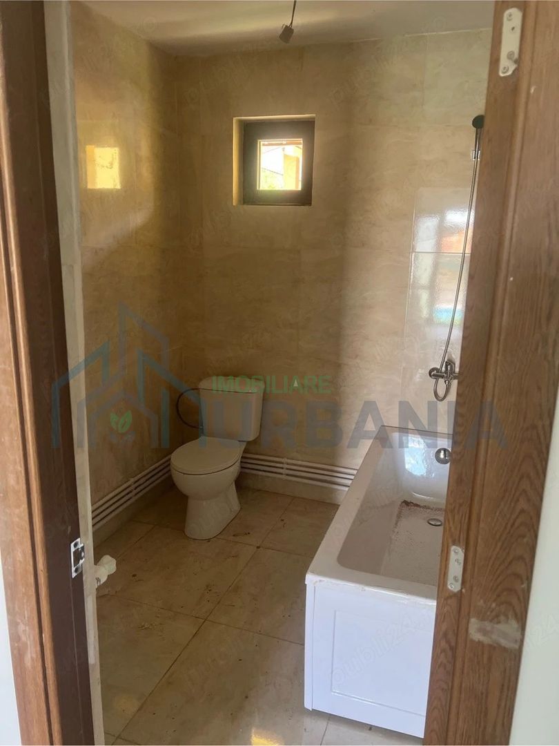 Casa de vânzare în Voinești, construcție din cărămidă termoizolantă - Poză 4