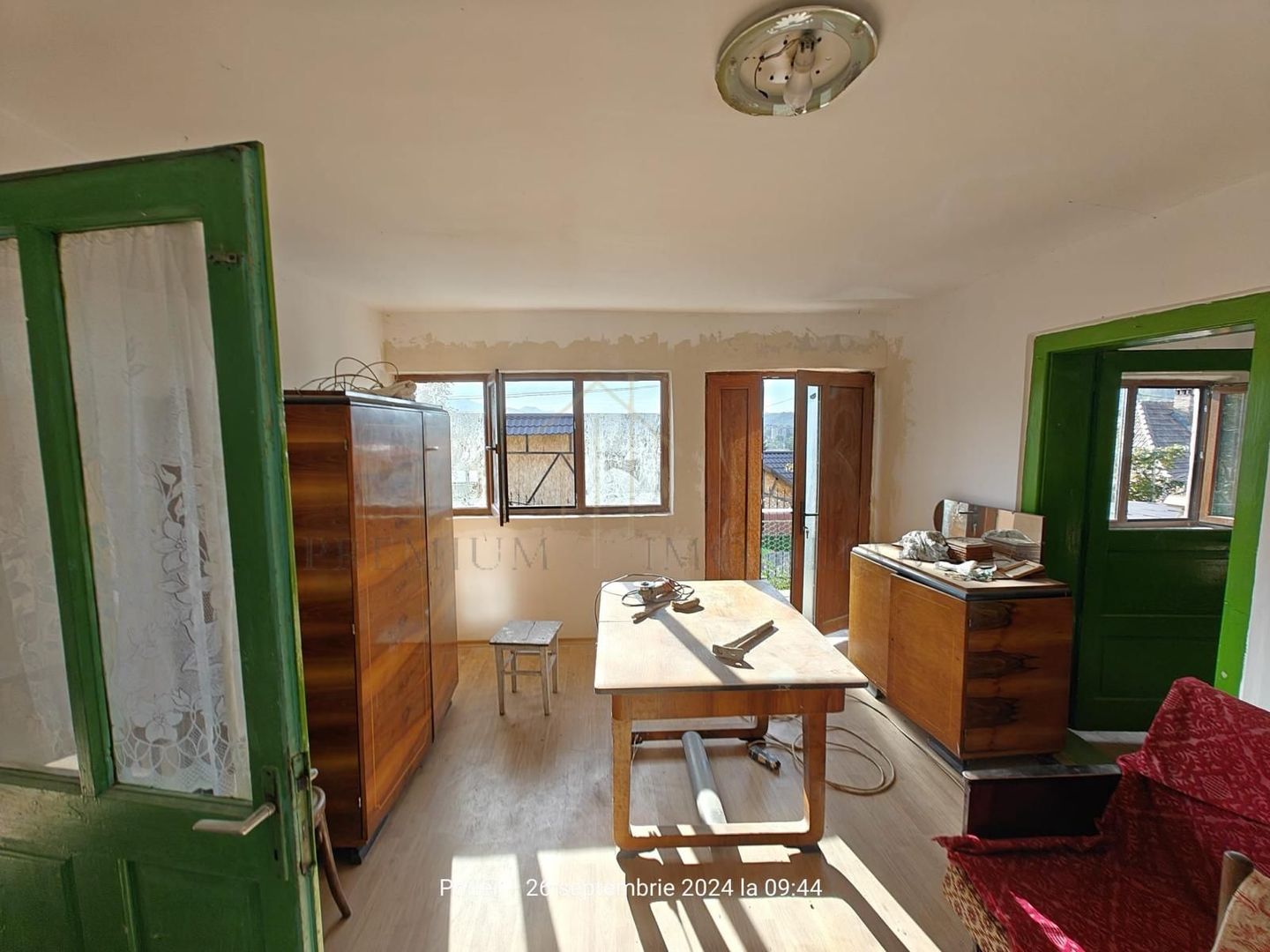 Casa si teren de vanzare Comanesti - Poză 7