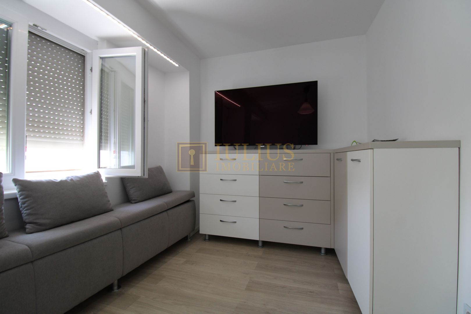 Zonca Circumvalatiunii, 3 camere, centrala proprie, apartament automatizat - Poză 7