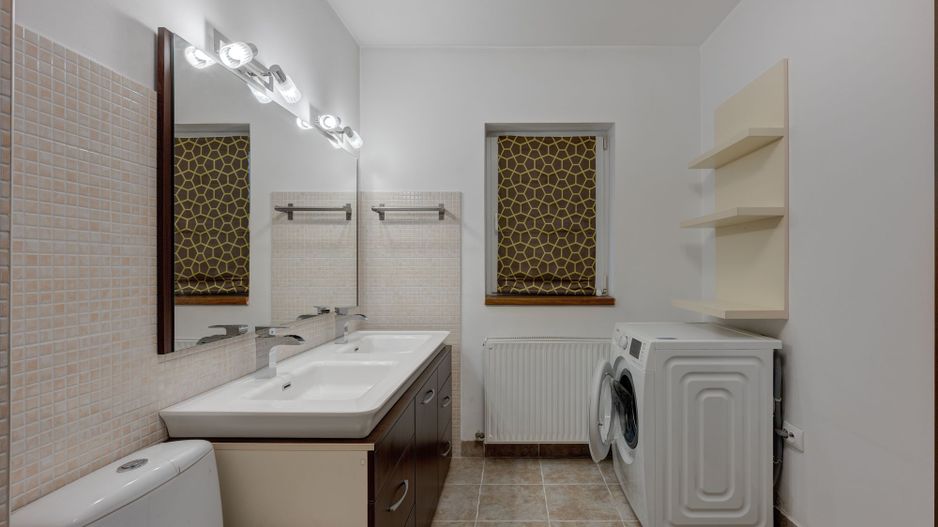 2 Apartamente  in Vila 5 Cam Metrou Basarab Gara de Nord - Poză 24