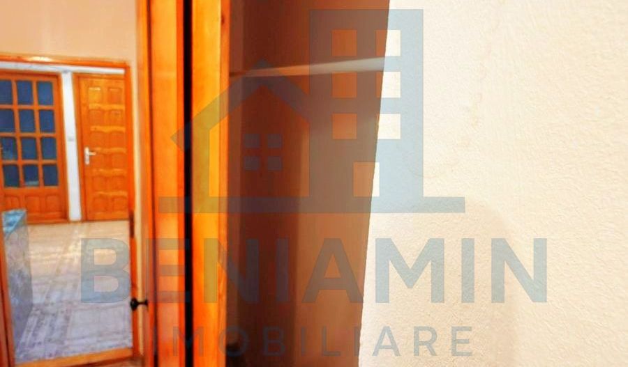 Apartament decomandat 3 Camere Renovat Utilat 1 Mai etaj 3 - Poză 6