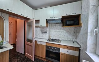 Apartament 2 camere de vanzare, Piața Victoriei centrala proprie - Poză 3