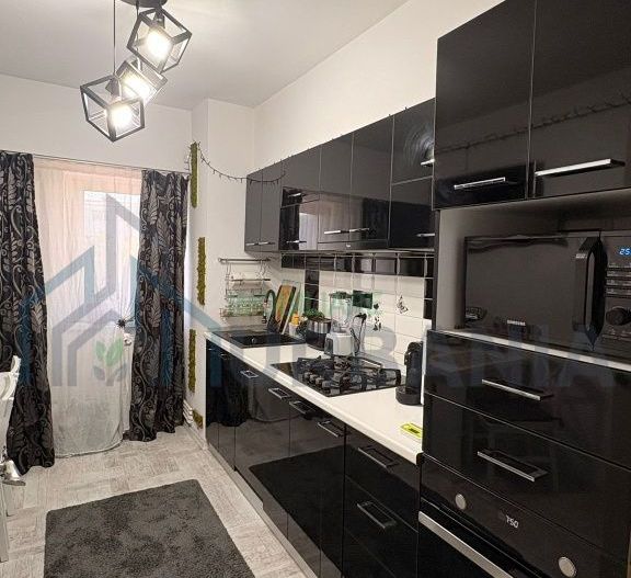 Apartament 3 camere decomandat, renovat complet, Canta, Iași - Poză 1