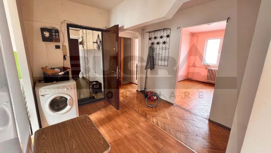 Apartament cu 4 camere, decomandat, 80 mp, zona Grigore Alexandrescu - Poză 4