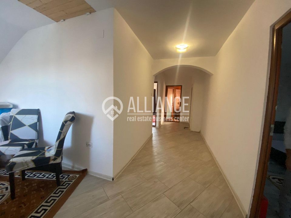 VALU LUI TRAIAN (COD 02)- Casa 6 camere teren 266 mp - Poză 3