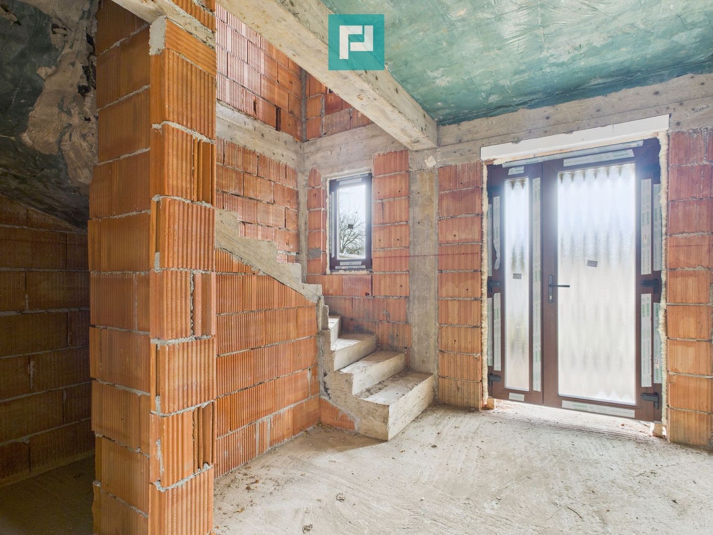 Duplex confortabil și retras în Chisoda - Poză 14