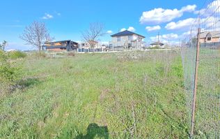 Mogosoaia, teren 792 mp, vedere la lac, utilitati, statie STB la 750m