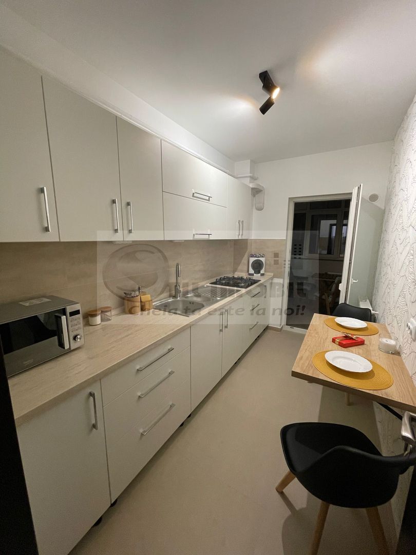 Apartament 1 camera, decomandat, Bucium, bloc 2013 mobilat modern - Poză 10